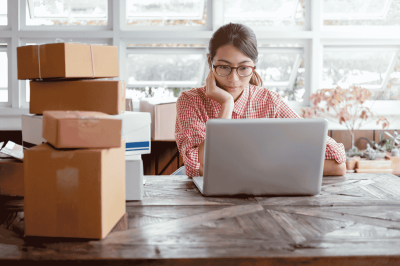 Come vendere beni online: soluzioni e vantaggi della vendita tramite asta